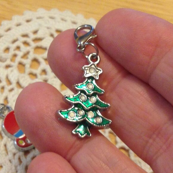 Christmas Charms, Christmas Tree, Candy, Holiday Hat - Picture 2 of 4